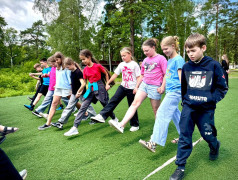 Отрядные игры в лагере: Ключ к сплоченности и незабываемым впечатлениям!