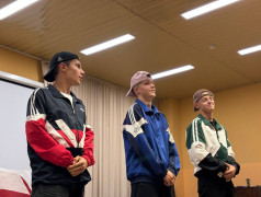 Кто сказал, что звёзды далеко?  В нашем лагере они живут среди нас! 