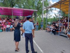 О безопасности в общественном транспорте и на вокзале рассказали отдыхающим 2-ой летней смены 2025 года