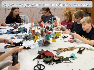 "Скучать и вправду некогда"