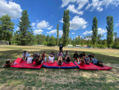 Заряд энергии и позитива! День физкультурника в "Ракете" 