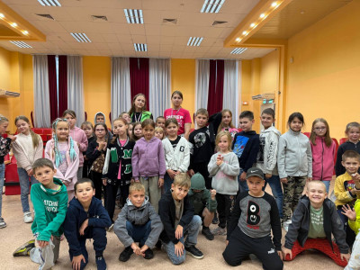 Мы продолжаем полёт! Подростки помогают тренерам