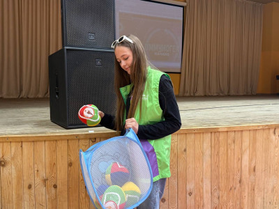 Мы продолжаем полёт! Подростки помогают тренерам