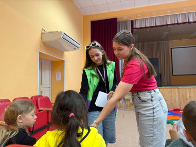 Мы продолжаем полёт! Подростки помогают тренерам