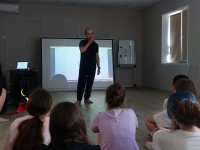 С профессией по рельсам жизни