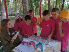 В ДОЛ "Зелёный огонёк" Тин-лига педсостава завершает работу на 1 лагерной смене!