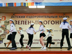 "Мы дети Российских железных дорог": В "Зелёном Огоньке" ЮВЖД прогремел концерт, воспевающий династии РЖД!