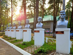 "Зелёный огонёк" склонил головы в День памяти и скорби.