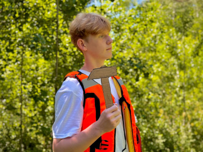 ГЕРОИ ЖЕЛЕЗНОДОРОЖНЫХ БУДНЕЙ