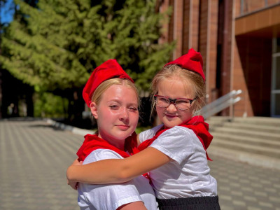 ГЕРОИ ЖЕЛЕЗНОДОРОЖНЫХ БУДНЕЙ