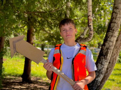 ГЕРОИ ЖЕЛЕЗНОДОРОЖНЫХ БУДНЕЙ
