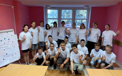 Красивая и уютная.