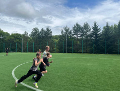 Комический футбол в лагере: Вожатые против детей &ndash; победила дружба! 