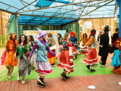 День Театра в Летнем Лагере: Магия на Сцене, Радость в Сердцах!