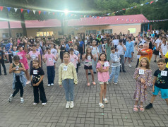 Танцевальный марафон 'Танцующий человек': 75 юных талантов боролись за победу в детском лагере