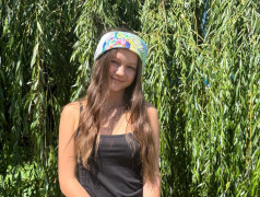 Погрузитесь в мир приключений вместе с Полиной Ткаченко!