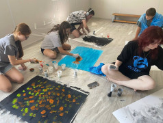 Как видит ДРУЖБУ художник