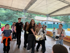 Тигры, коалы и лисы в кустах: в ДОЛ им. Лизы Чайкиной прошло весёлое сафари