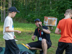 Укрытие в лесу: развитие туристических навыков в &laquo;Маяке&raquo;