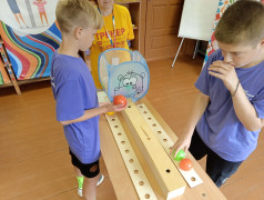 Полезная еда не наносит вреда, а нужна для здоровья и силы.