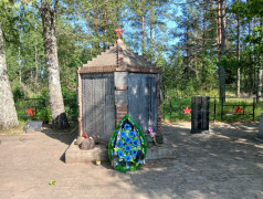 Памятники окрестностей деревни Опухлики.