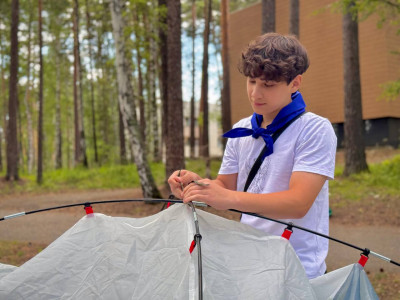 ВОКРУГ НАШИ ДРУЗЬЯ - МЫ ВСЕ ОДНА СЕМЬЯ!