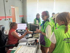 Вяземский вокзал засиял от детских улыбок!