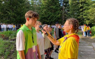 От китайских шашек до шоколадного фонтана: чем занимаются ребята в железнодорожных лагерях