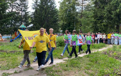 "Тин Лига: Новый старт для молодых и  активных!"